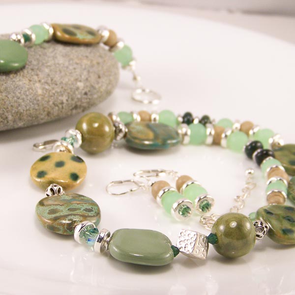 peacock - kazuri beads, swarovski crystal